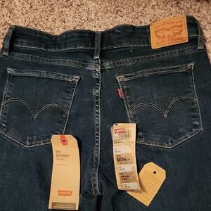 Levi's Women's Deep Indigo Skinny Jeans